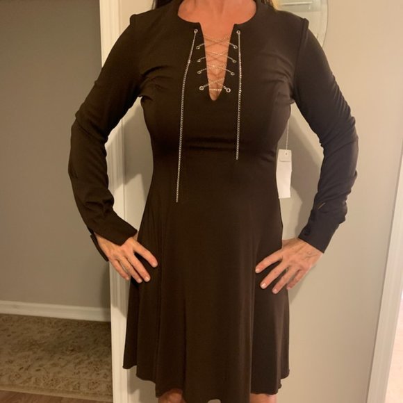 New Fall Brown dress with Silver hardware - Picture 1 of 3